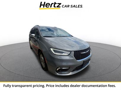 Used 2022 Chrysler Pacifica Limited