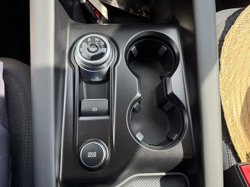 New 2026 Ford Explorer Active RWD image 28