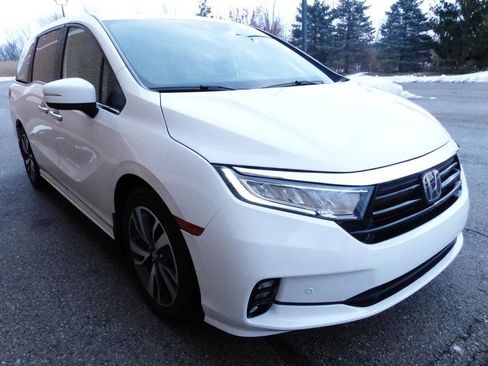 Used 2024 Honda Odyssey Touring image 10