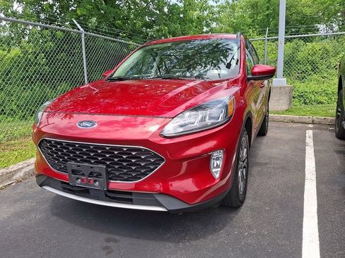 Used 2020 Ford Escape SEL AWD/4WD image 3