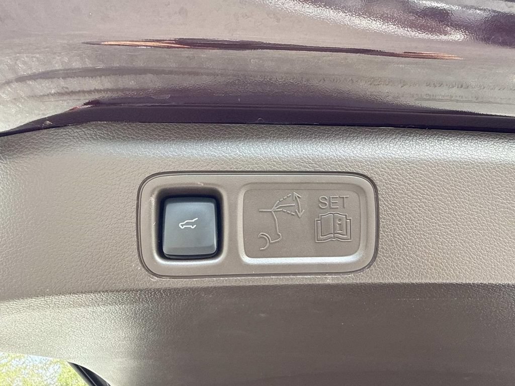 Used 2024 Ford Expedition King Ranch AWD/4WD image 12