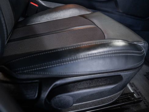 Used 2022 Kia K5 GT-Line image 39