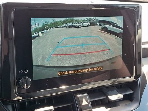 Used 2024 Toyota Corolla Cross L FWD image 17