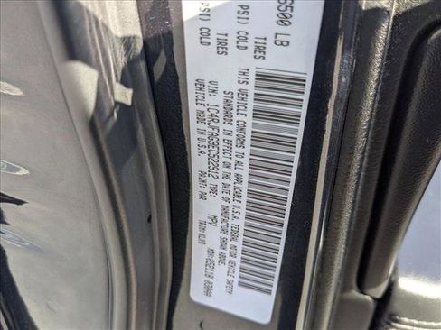 Used 2014 Jeep Grand Cherokee Altitude image 19