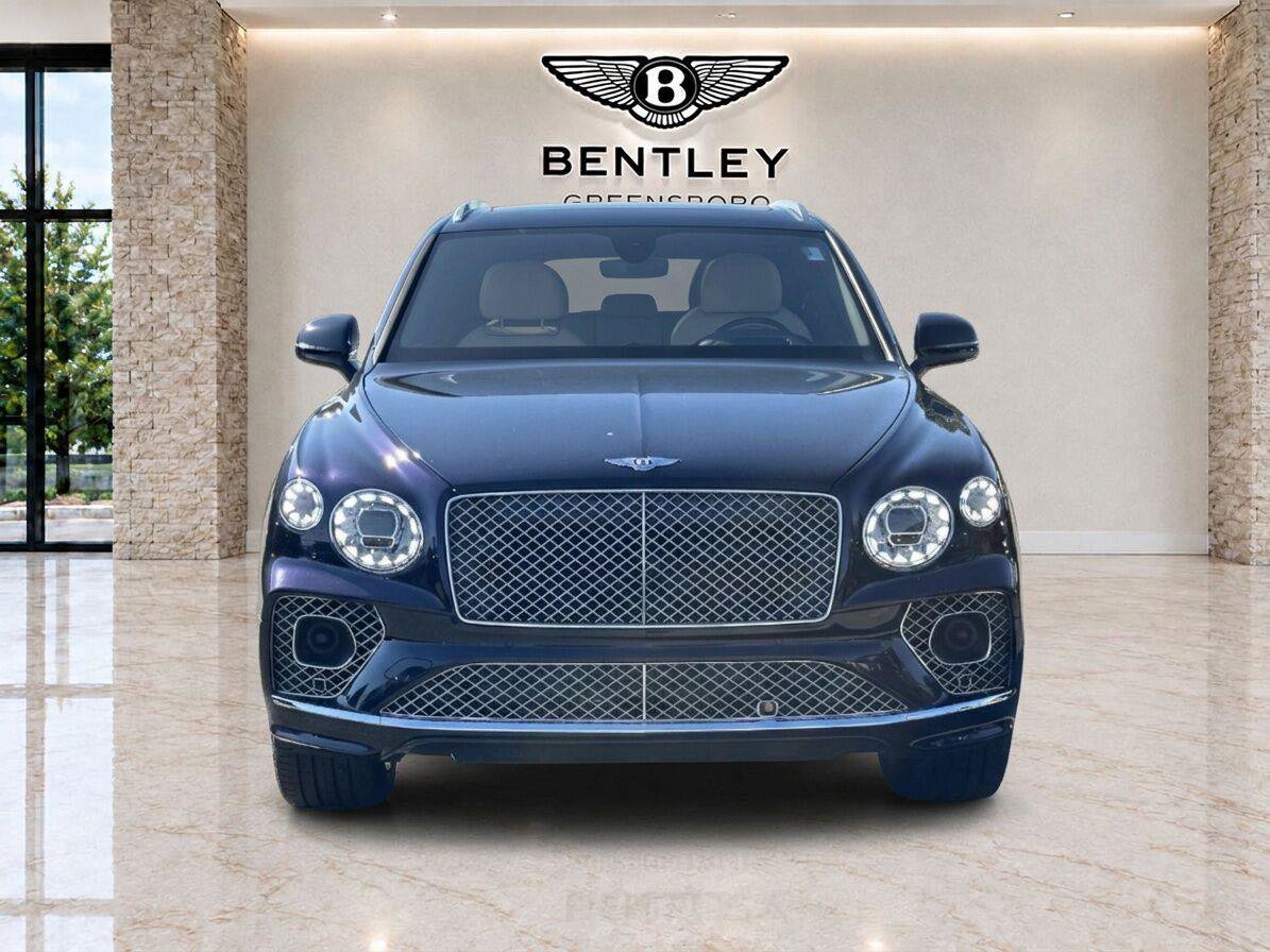 Used 2022 Bentley Bentayga AWD/4WD image 8