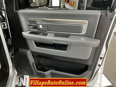 Used 2016 RAM 1500 Big Horn image 35