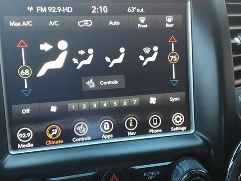 Used 2018 Jeep Grand Cherokee Limited image 20