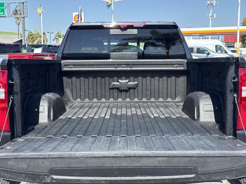 Used 2024 Chevrolet Silverado 1500 LTZ w/ LTZ Premium Package AWD/4WD image 28