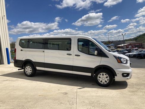 Used 2024 Ford Transit 350 XLT RWD image 8