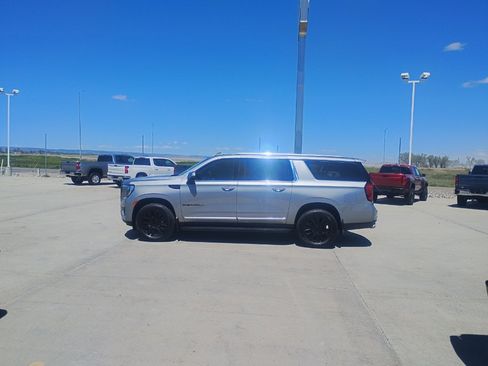 Used 2024 GMC Yukon XL Denali w/ Max Trailering Package AWD/4WD image 2