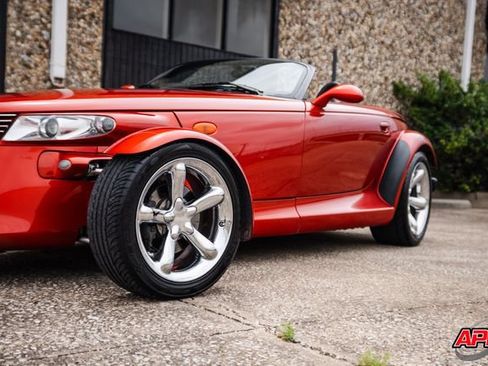 Used 2001 Plymouth Prowler RWD image 23