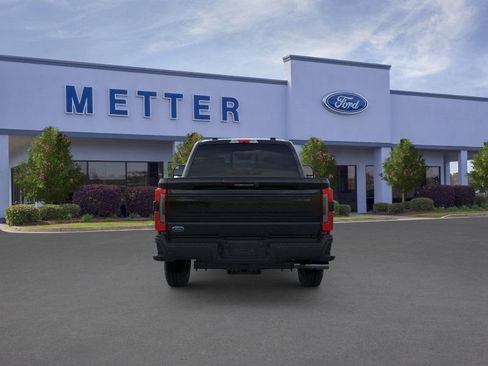 New 2026 Ford F250 Platinum w/ FX4 Off-Road Package AWD/4WD image 27