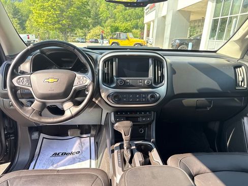 Used 2021 Chevrolet Colorado ZR2 w/ ZR2 Midnight Special Edition AWD/4WD image 14