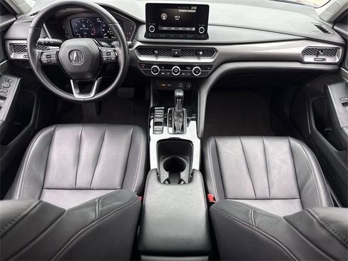 Used 2023 Acura Integra image 10
