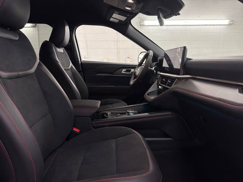 New 2026 Ford Explorer ST AWD/4WD image 28