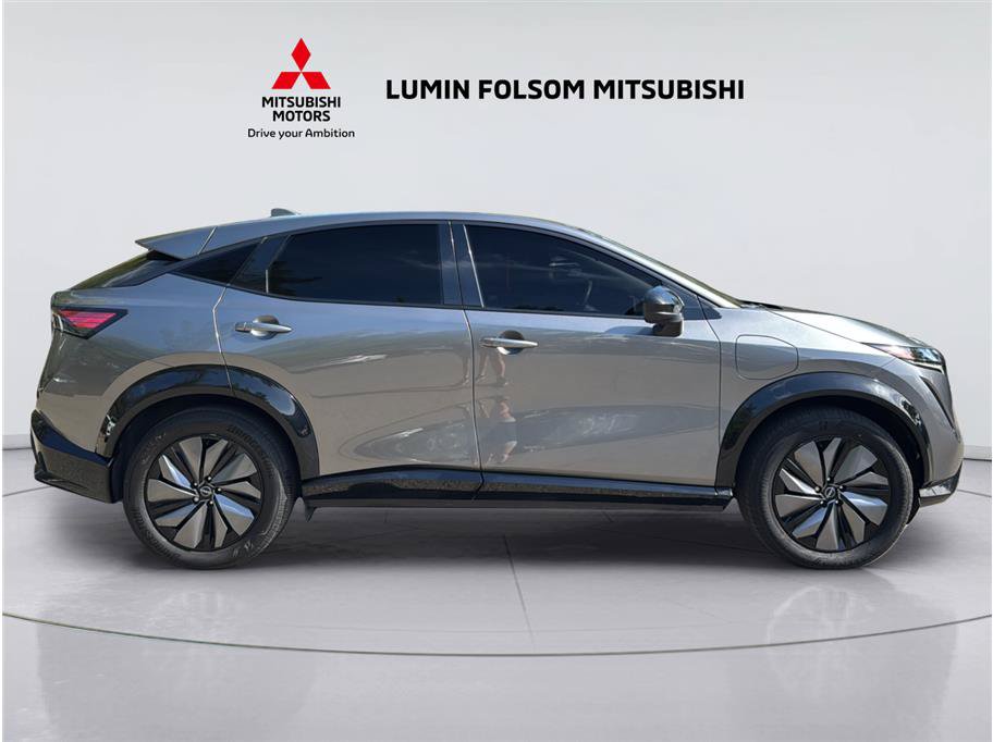 Used 2024 Nissan Ariya AWD image 6