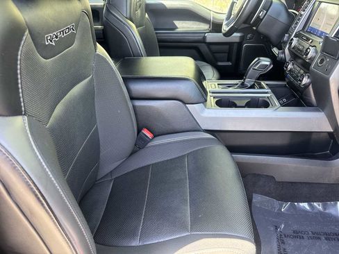 Used 2019 Ford F150 Raptor w/ Equipment Group 802A Luxury AWD/4WD image 17