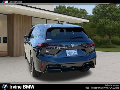 Used 2026 BMW iX xDrive45 w/ M Sport Package image 12