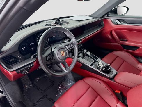 Certified 2024 Porsche 911 Carrera S RWD image 4