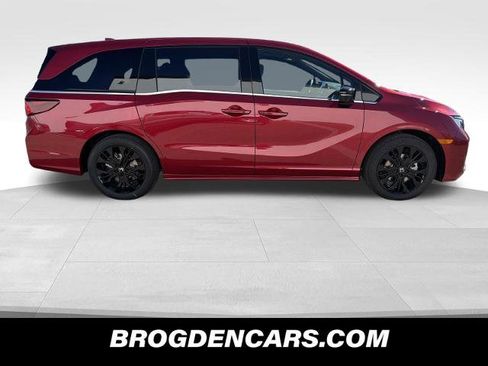 New 2026 Honda Odyssey Sport-L image 2