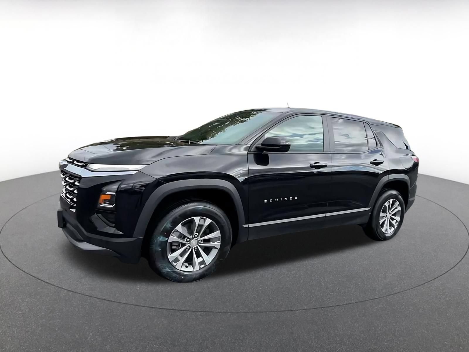 Used 2025 Chevrolet Equinox LT FWD image 7