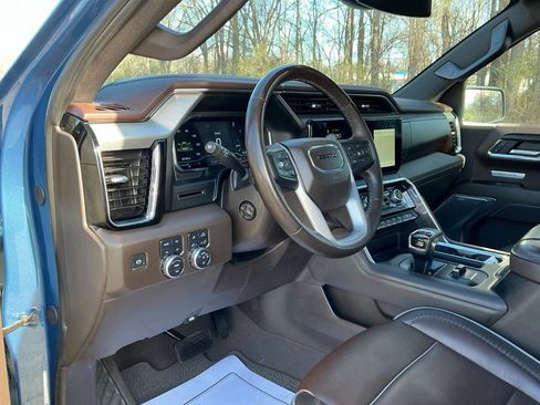 Used 2024 GMC Sierra 1500 Denali image 16
