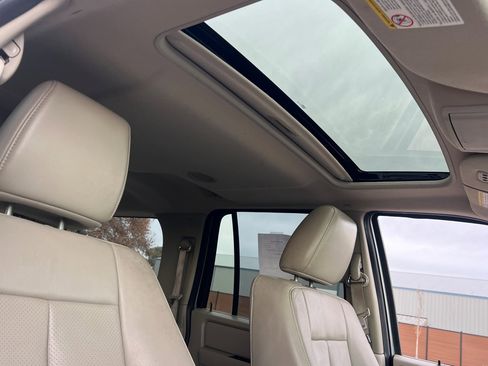 Used 2013 Ford Expedition EL Limited image 15