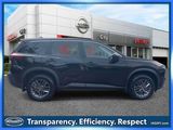 Used 2023 Nissan Rogue S image 5