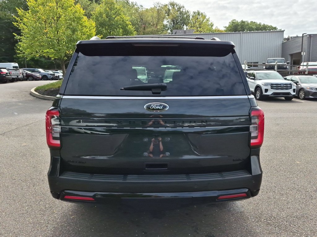 Certified 2023 Ford Expedition Max Limited AWD/4WD image 10
