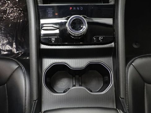 Used 2023 Jeep Grand Cherokee 4WD 4xe image 14
