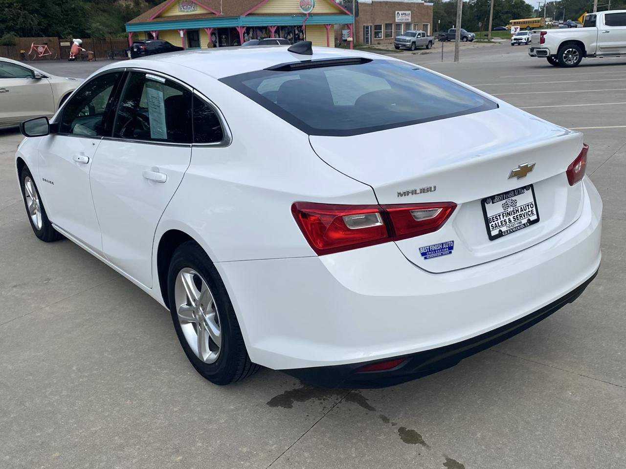Used 2023 Chevrolet Malibu LS FWD image 8