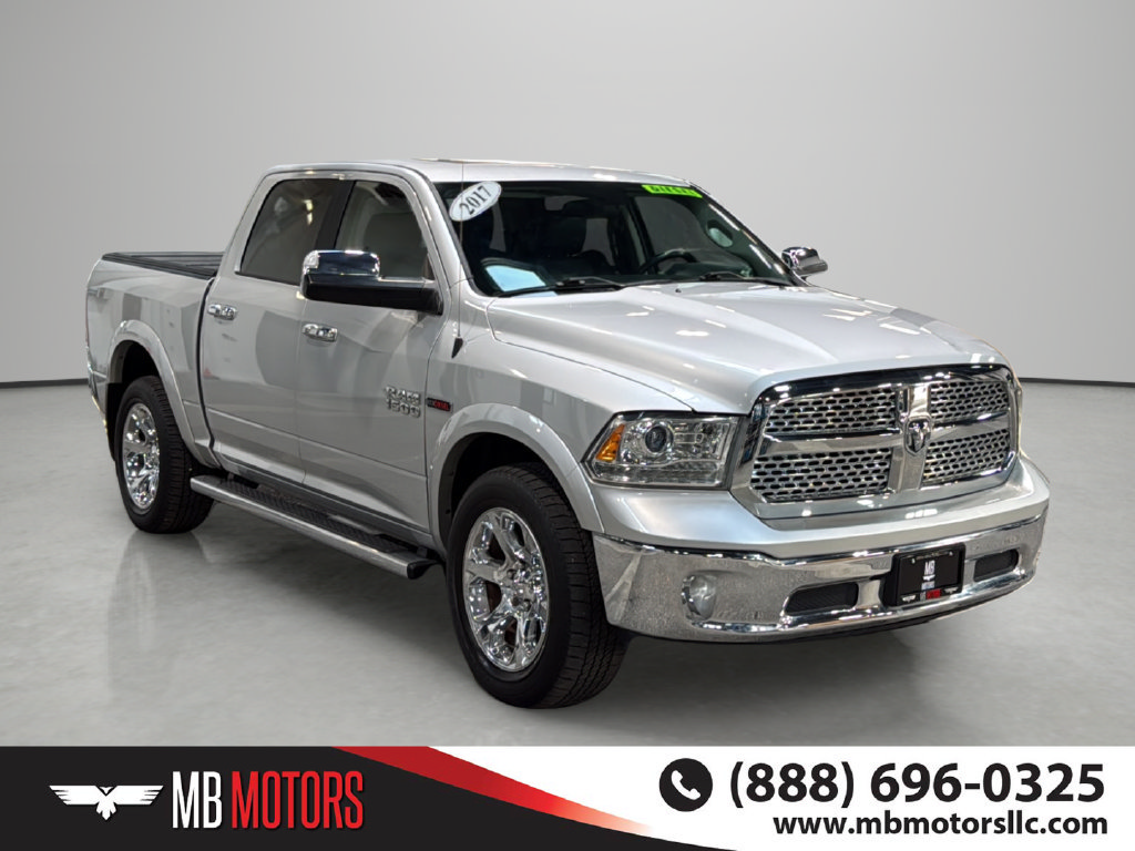 Used 2017 RAM 1500 Laramie AWD/4WD image 6