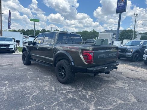Used 2025 Ford F150 Raptor AWD/4WD image 11