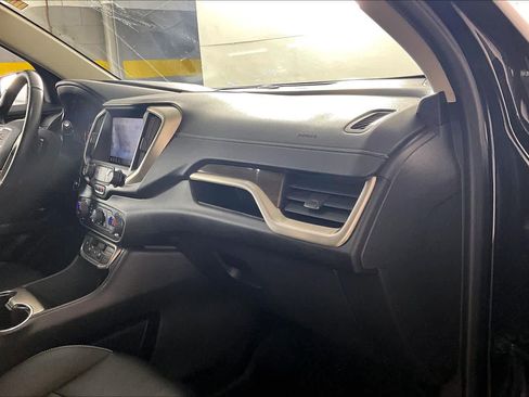 Used 2023 GMC Terrain Denali w/ Black Diamond Edition image 17