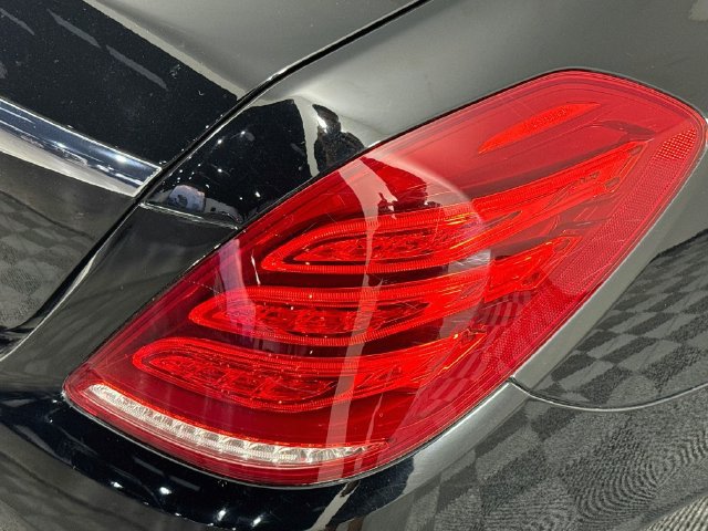 Used 2016 Mercedes-Benz S 550 Sedan image 30