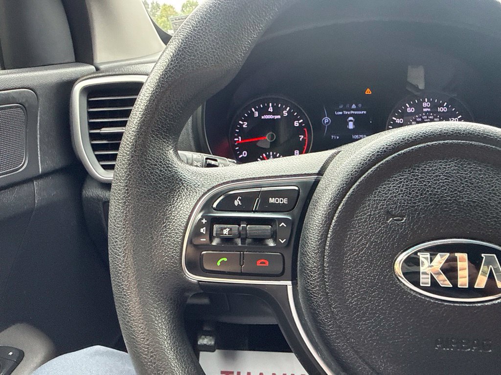 Used 2018 Kia Sportage LX AWD/4WD image 15