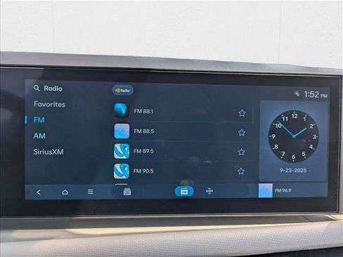 New 2026 Hyundai Tucson SEL image 17