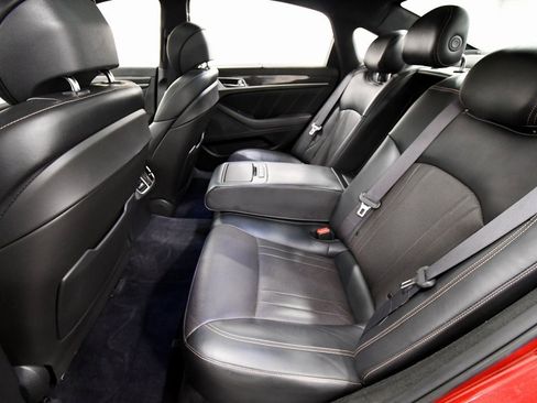 Used 2019 Genesis G80 3.3T Sport image 15