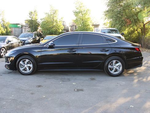 Used 2023 Hyundai Sonata SE FWD image 4