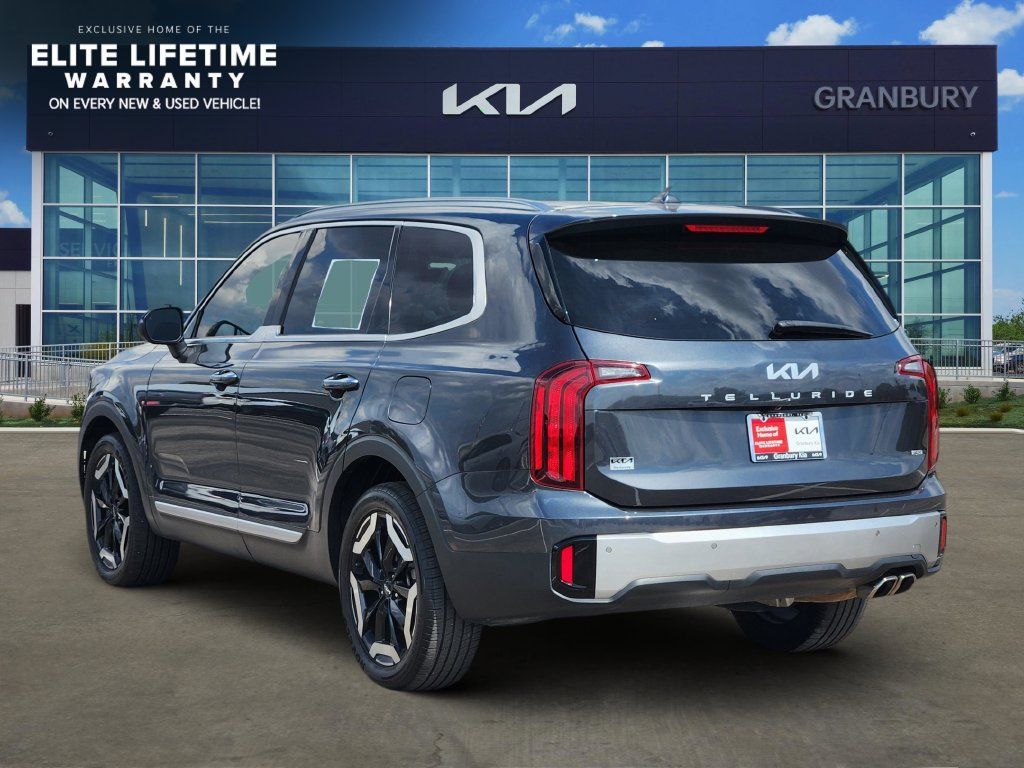 Used 2023 Kia Telluride S w/ S Sunroof Package AWD/4WD image 4
