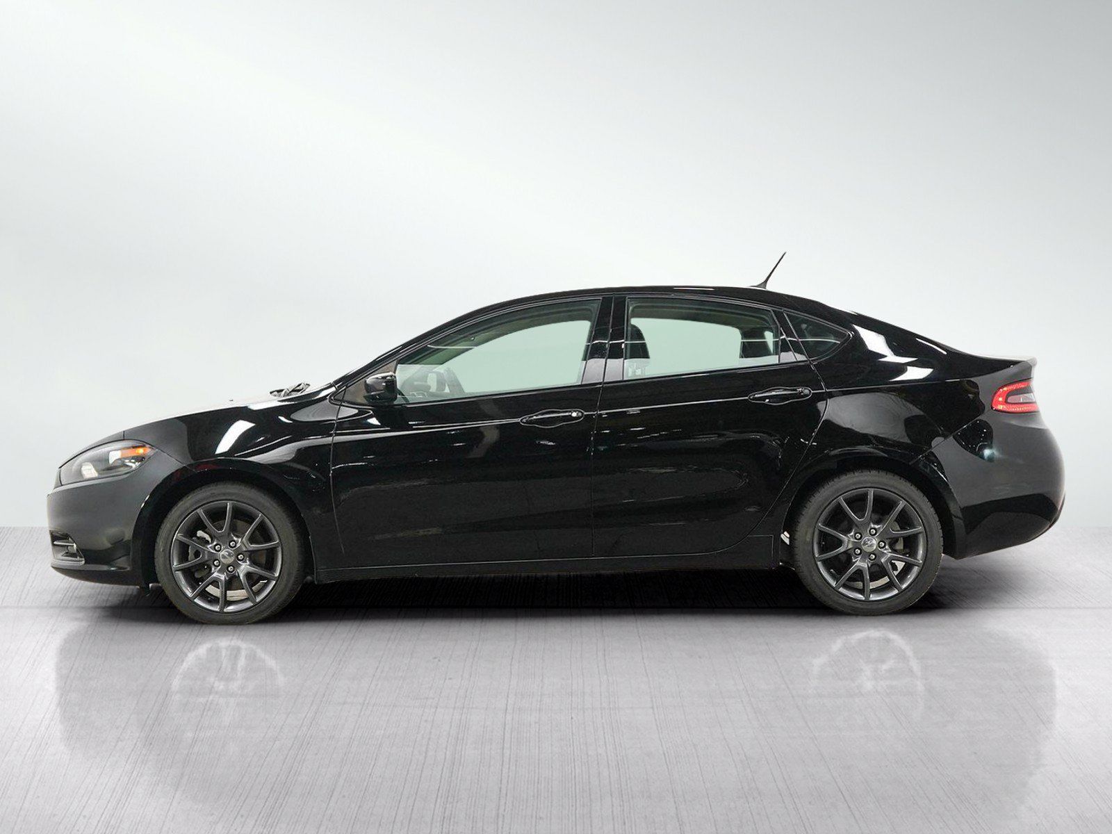 Used 2016 Dodge Dart SXT Sport FWD image 2