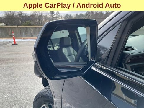 Used 2024 Chevrolet Tahoe Z71 image 8