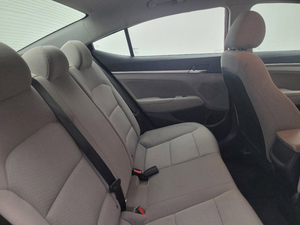 Used 2019 Hyundai Elantra SEL FWD image 19