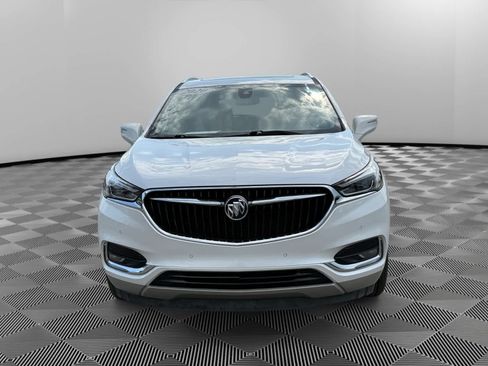 Used 2020 Buick Enclave Premium w/ Sun and Sites Package FWD image 8