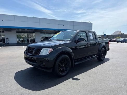 Used 2019 Nissan Frontier SV w/ Value Truck Package RWD image 7