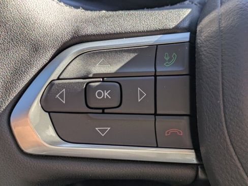 New 2026 Jeep Compass Latitude image 21