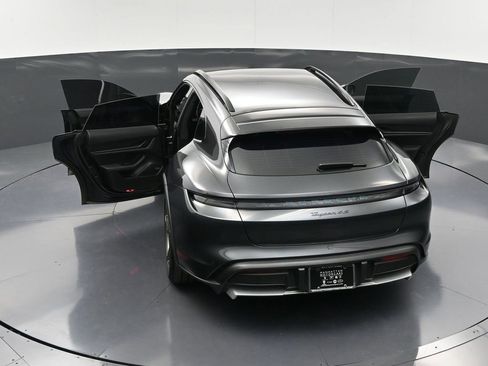 Certified 2023 Porsche Taycan 4S image 38