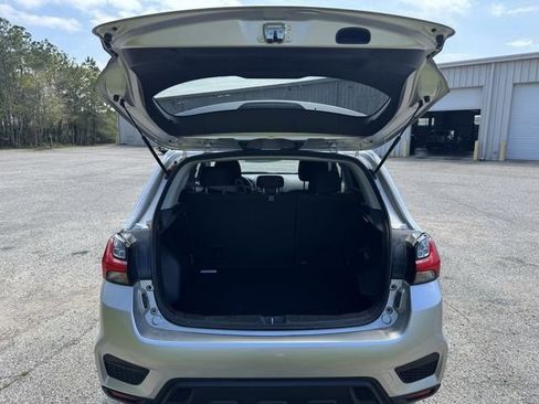 Used 2024 Mitsubishi Outlander Sport ES image 8