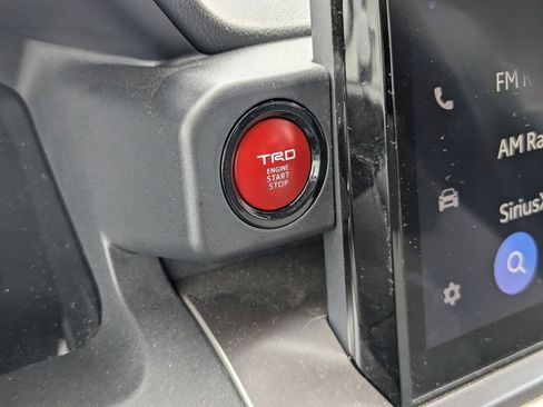 Used 2024 Toyota Tacoma TRD Sport w/ TRD Sport Upgrade Package image 29