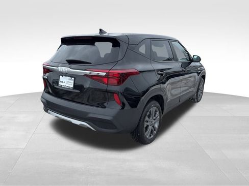 Certified 2023 Kia Seltos LX image 7